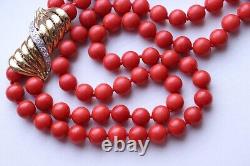 132gr Vintage Red Undyed Coral Collier Necklace Yellow Gold Clasp 750 Diamonds