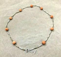 18K White Gold 13.1gr Natural Italian Coral Bead Necklace 18 Estate Jewelry