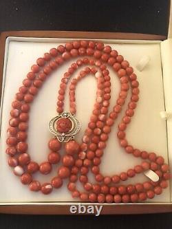 220 Gram natural coral bead strand coral necklace