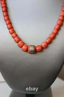 59gr Antique Coral Necklace Natural Undyed Beads