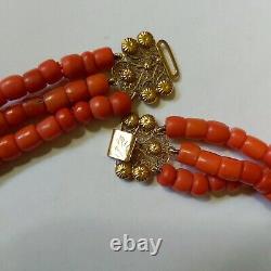 ANTIQUE 3-STRAND CORAL NECKLACE WITH LARGE DECORATED FILIGREE GOLD CLASP 105 gr