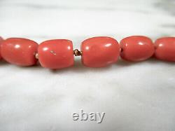 ANTIQUE GRADUATED SALMON CORAL BARREL BEAD NECKLACE 14K WHITE GOLD CLASP 38.2g