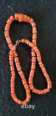ANTIQUE REAL SALMON CORAL 5mm-10mm Beads 9K GOLD CLASP FINE KNOTTED 23g NECKLACE