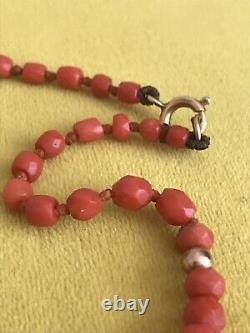 ANTIQUE VICTORIAN Faceted Blood Red Coral Beads Necklace