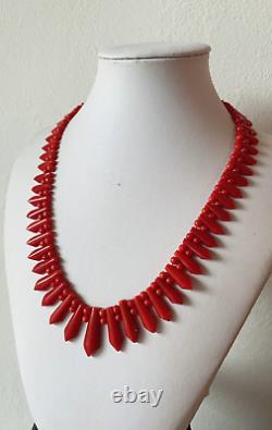 ART DECO Blood red pacific AKA coral necklace