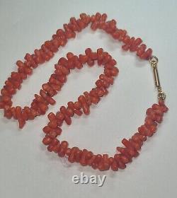 Antique Coral 18k Necklace