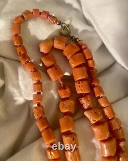 Antique Coral Beaded Necklace Vintage 31