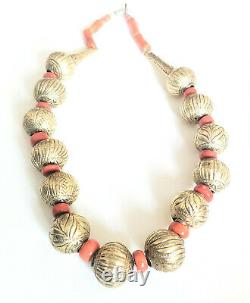 Antique Ethiopian 14 karat gold Natural Red Coral Beads Necklace late 19th
