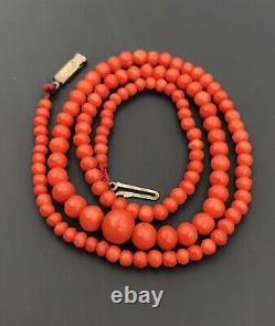 Antique Victorian Natural Mediterranean Red Coral Graduated Bead Necklace 21