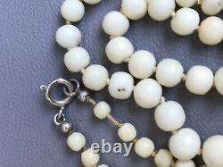 Antique White Coral Graduated Bead Necklace 20