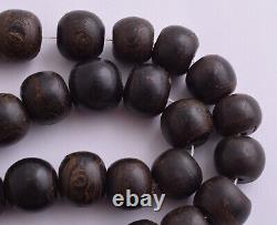 Antique red sea Black coral Yusr beads strand necklace strand- 101 gram-45 beads