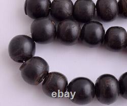 Antique red sea Black coral Yusr beads strand necklace strand- 108 gram-35 beads