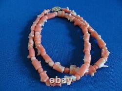 Branch Coral Bead Choker Necklace 14kt Gold clasp