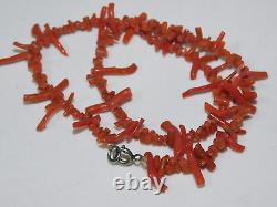 Dainty Vintage Natural Salmon Branch Coral Bead 14.5 Necklace 13 g 6d 81