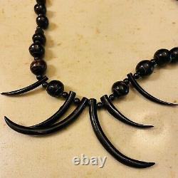 Hawaii Black Branch Coral Beads & Horn Necklace 19 Length (1.0 oz)