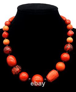 Italian Coral Color Lucite & Resin Sculptured Beads Black Spacers 18 Necklace
