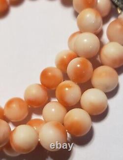 Lovely Vintage Coral Bead Necklace Strand