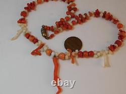 Mixed White Red Salmon Coral Bead Carved Branch 15.5 Necklace 22.5 grams 7g 80