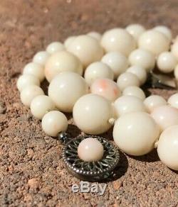 Old Chinese Carved Angel Skin Coral 6mm 11 mm Bead Graduated Necklace 17.5