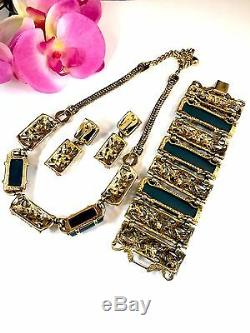 Rare Selro Goldtone Emerald Lucite Coral Bead Necklace Bracelet Clip Earring Set