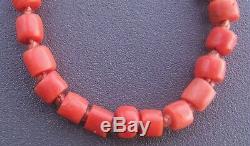 STUNNING ANTIQUE CHUNKY REAL CORAL BARREL BEAD NECKLACE 21g