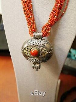 Stunning Necklace Of 20 Strands Of Natural Coral Beads & Vintage Tibetan Gau
