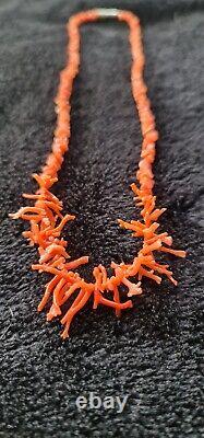 Stunning Vintage Genuine Branch Graduated Coral Necklace Light Peach / Pink