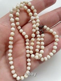 Superb Vintage Polished Angel Skin Natural White Coral Bead Necklace 17