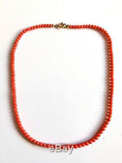 VINTAGE MINIMALIST HAND CARVED REAL NATURAL SALMON RED CORAL BEADS NECKLACE 8.5g