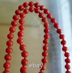 VINTAGE REAL CARVED RED CORAL BEAD LONG KNOTTED NECKLACE 24g
