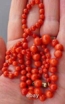 VINTAGE REAL CARVED RED CORAL BEAD LONG KNOTTED NECKLACE 24g