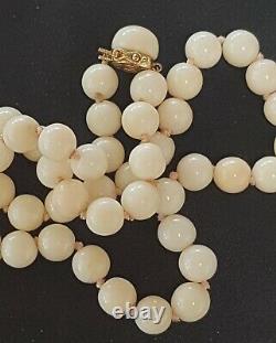 Vintage 40cm 14k Gold Clasp Blush Angel Skin Coral 8mm Bead Necklace 33 Grams