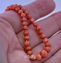 Vintage Coral Necklace Graduated Knotted Beads 9ct Gold Barrel Clasp 22 1/2