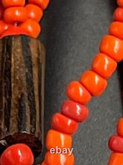 Vintage Coral Necklace Wood and Mother of Pearl