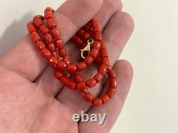 Vintage Faceted Red natural Coral Beads Necklace Clasp 750 18