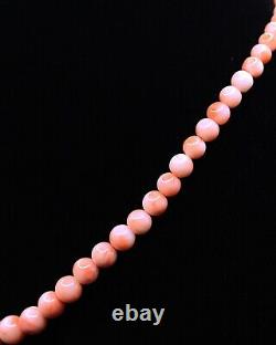 Vintage Japanese Angel Skin Coral Graduated Necklace 16