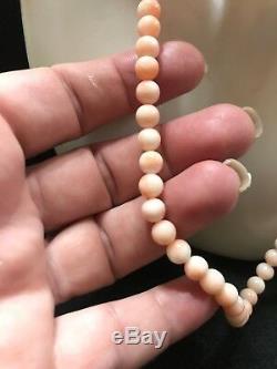 Vintage Pink Angel Skin Coral Bead Necklace 28.3 g 6mm Beads 17long(open)