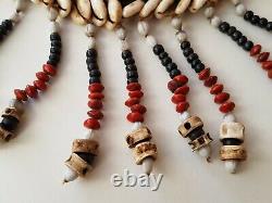 Vintage-Superb Large Polynesian Bench Worked Fabric/Shell & Coral Set Necklace