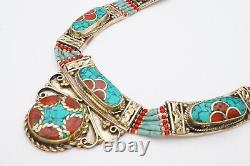 Vintage Turquoise Coral Bead Necklace Silver Tone 18