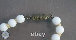 Vintage White Coral Necklace 56½ Inches Long