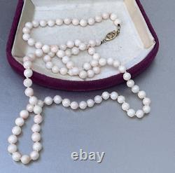 Vtg Angel Skin Coral Bead Necklace, 14K Clasp, 26 Long, 29 grams, 6mm Gems