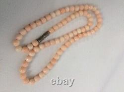 Vtg Angel Skin Coral Round Bead Barrel Clasp necklace 16