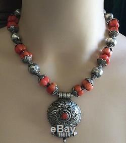 Vtg Chinese Tibetan Carved Coral Gourd Bead Silver Necklace Gau Box Pendant 108g