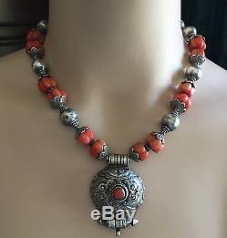 Vtg Chinese Tibetan Carved Coral Gourd Bead Silver Necklace Gau Box Pendant 108g